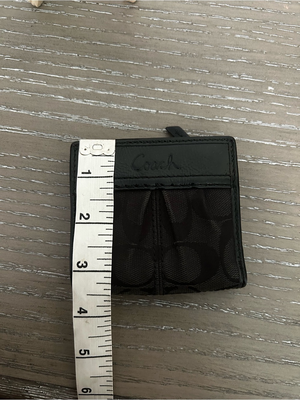 Coach Vintage Black Signature Compact Bifold Wallet EUC - Picture 13 of 14
